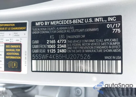 2017 Mercedes-Benz C 300 4Matic из США, поврежденный, VIN 55SWF4KB5HU207526